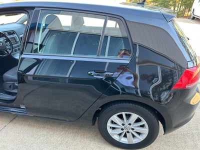 2016 Volkswagen Golf TSI S