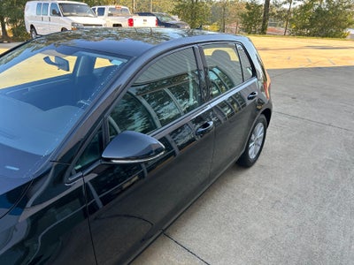 2016 Volkswagen Golf TSI S