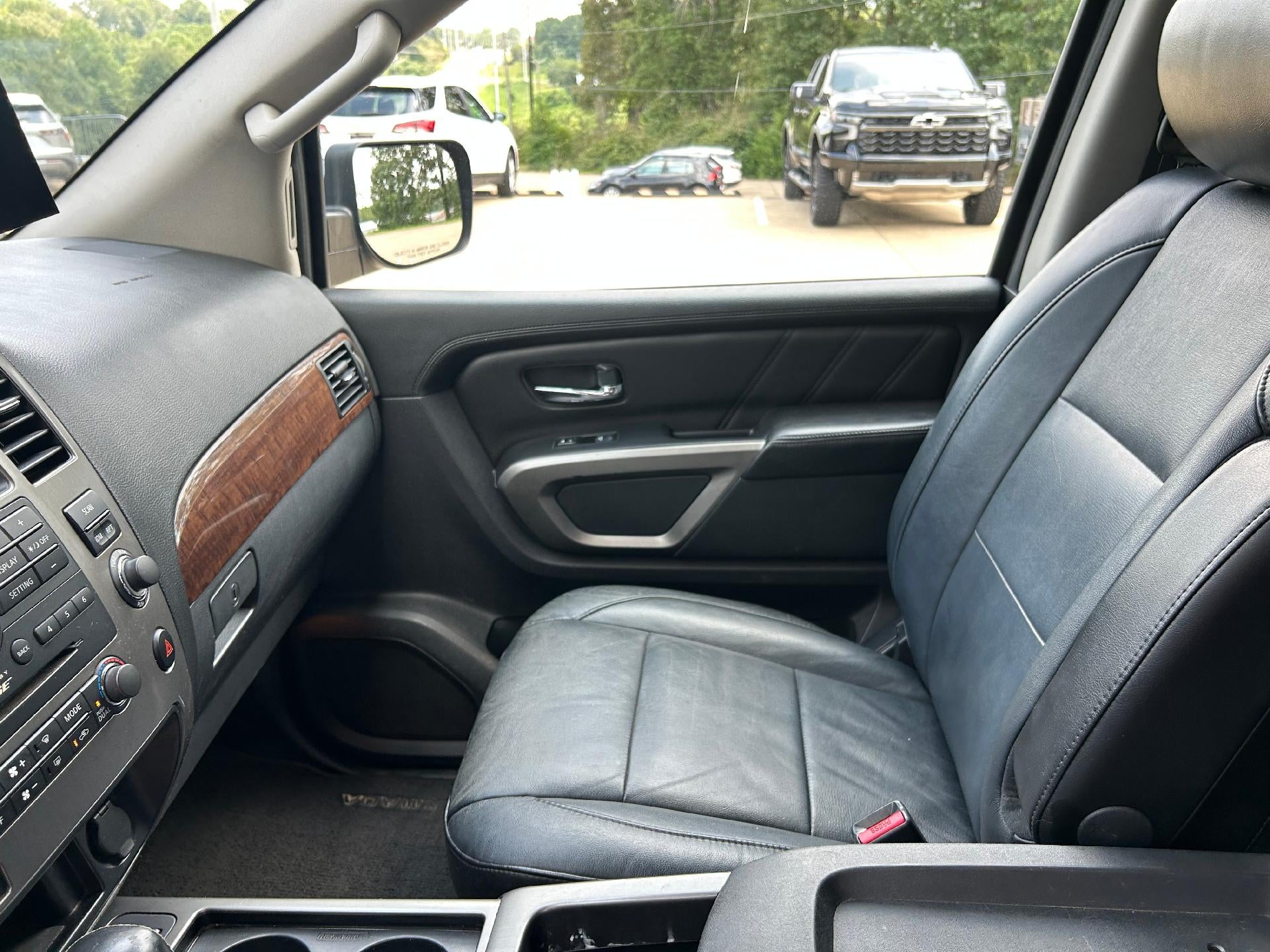 2015 Nissan Armada SL