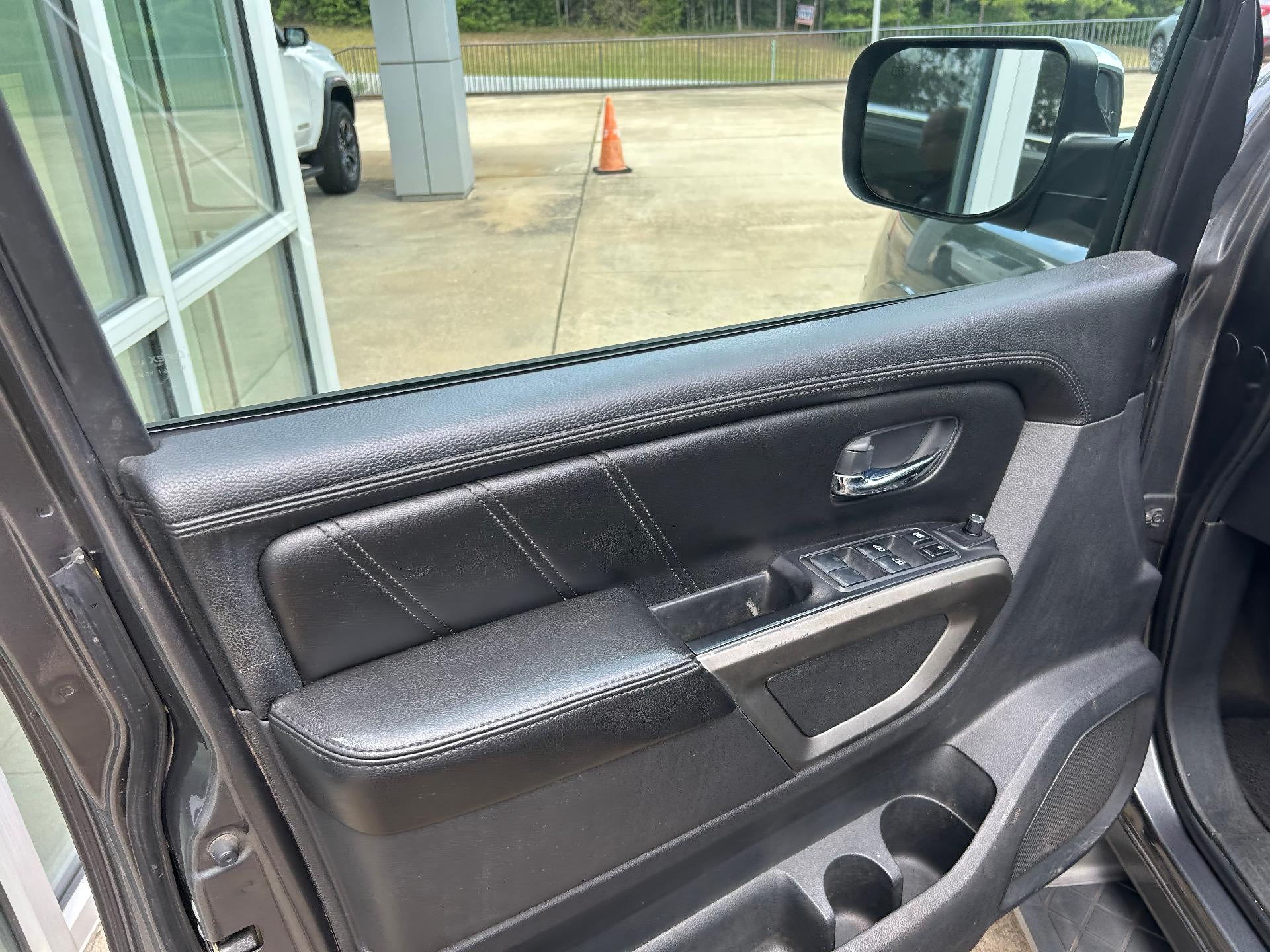 2015 Nissan Armada SL